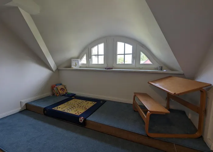 Aantengoessel Nyaraló *